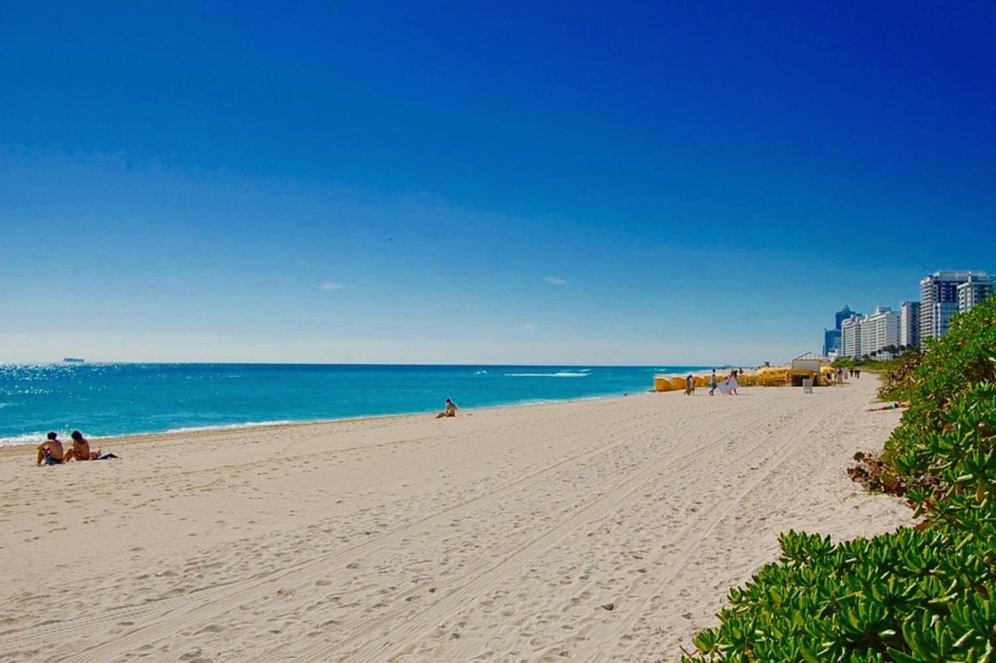 Directly On The Beach With Pool & Ocean View Apartment Miami Beach Exterior photo